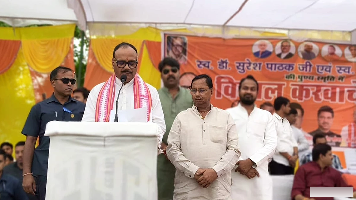 हरदोई में गरजे डिप्टी CM: बोले- जनता कभी गुंडे-माफियाओं को स्वीकार नहीं करेगी, 2027 में फिर बनेगी भाजपा सरकार