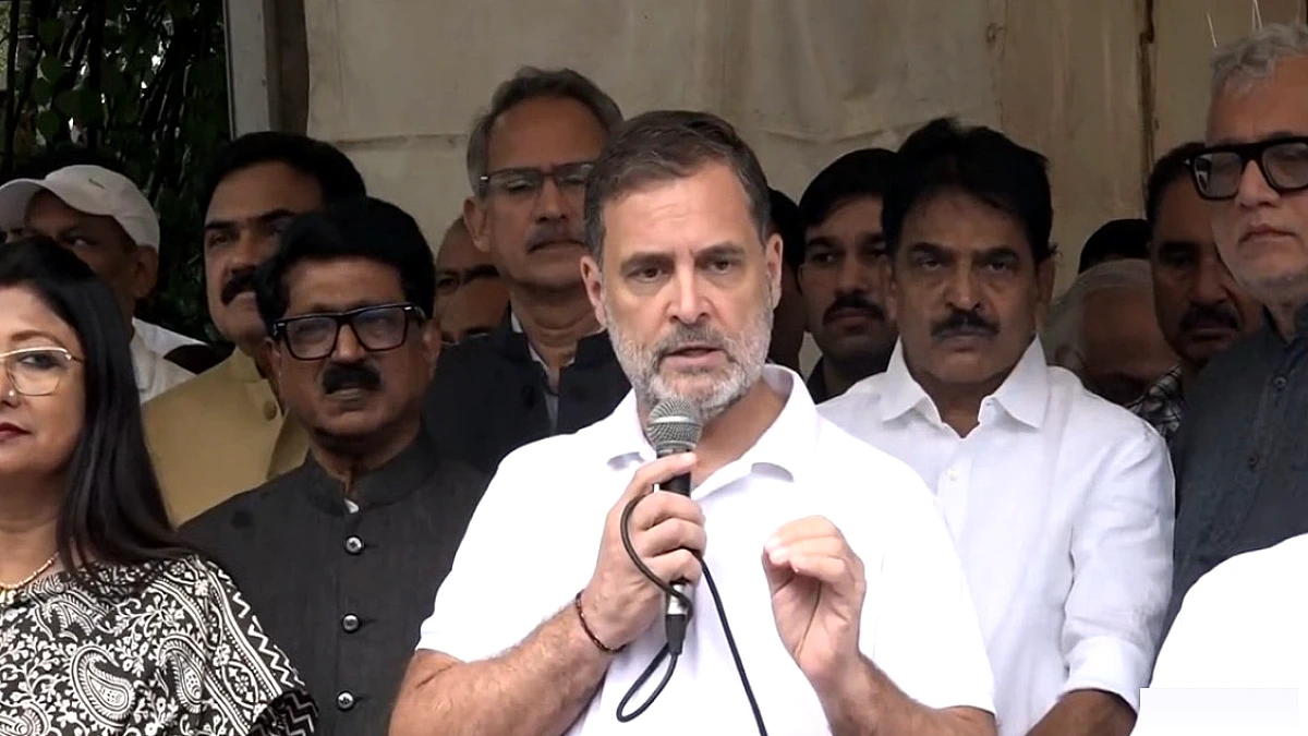 राहुल गांधी ने कहा, गृह मंत्री दूसरे राज्यों से दिल्ली आने वालों को रोक रहे हैं